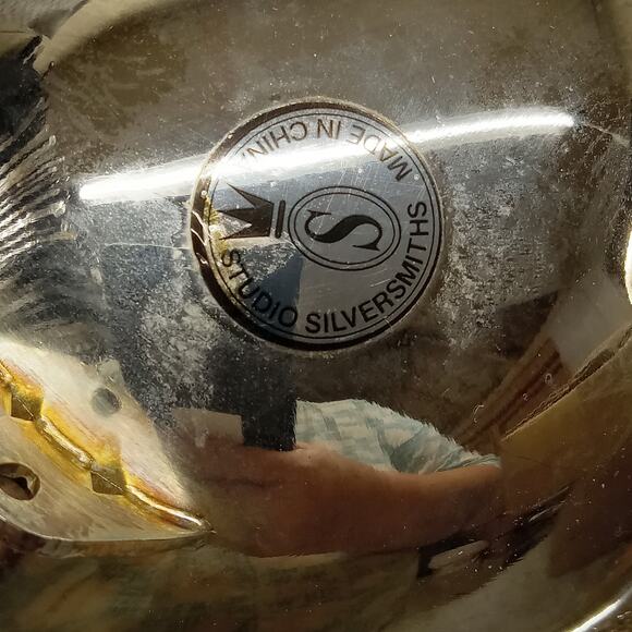 Vintage Studio SilverSmith's Silver Plated Oblong Dish With Handles Floral Scrol - Picture 6 of 6